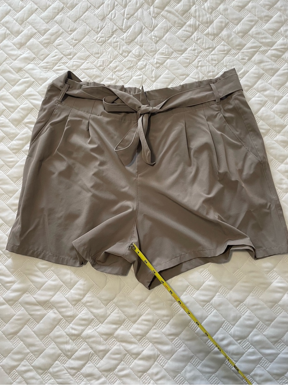 RBX Taupe Tie-Waist Pleated Women’s Shorts